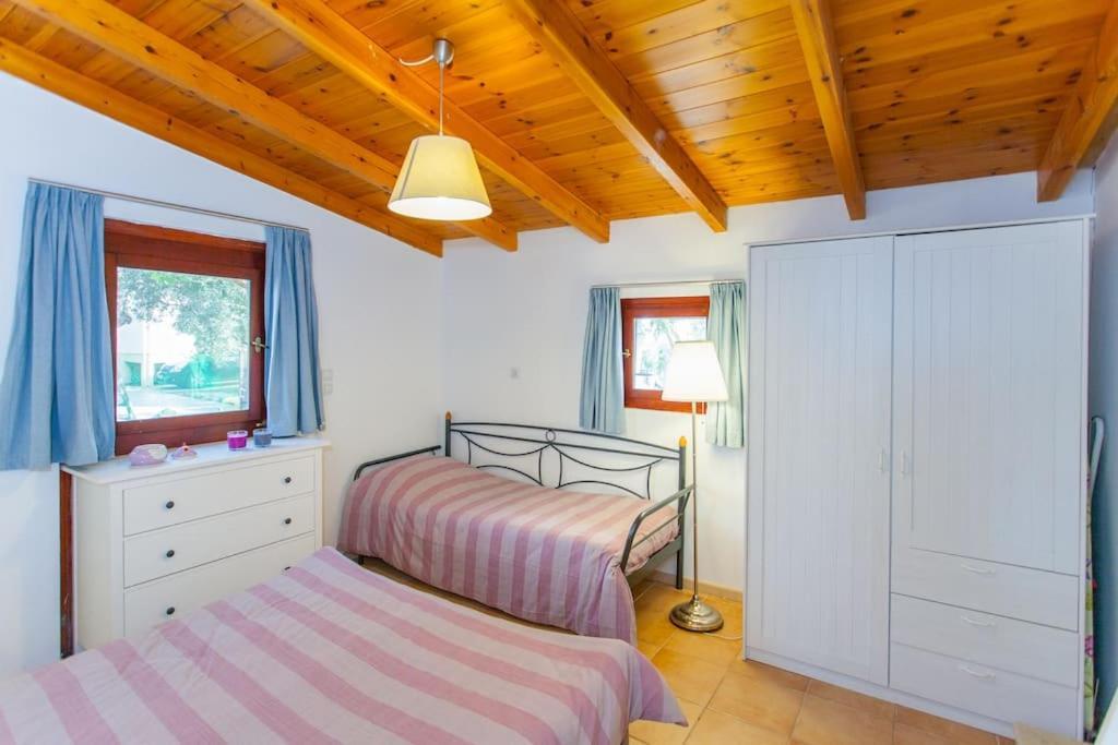 Olive Tree Farm 200M From The Beach Episkopi-Chania Exterior foto